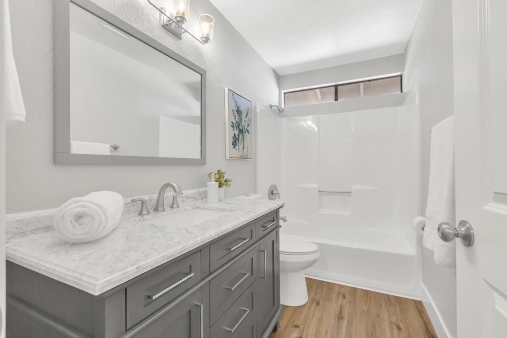3420 Secret Lake Trail