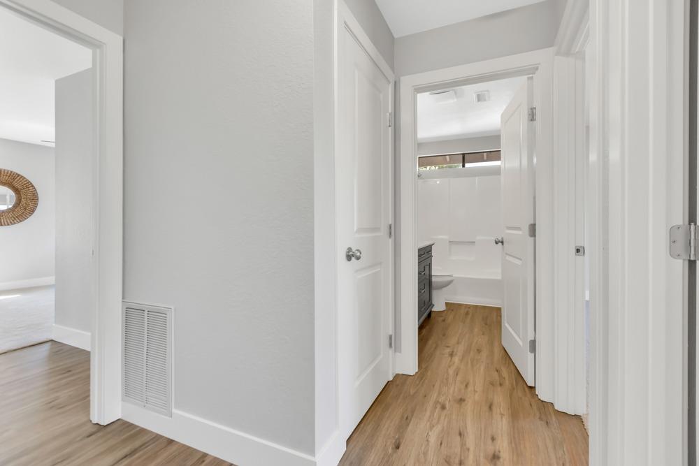 3420 Secret Lake Trail