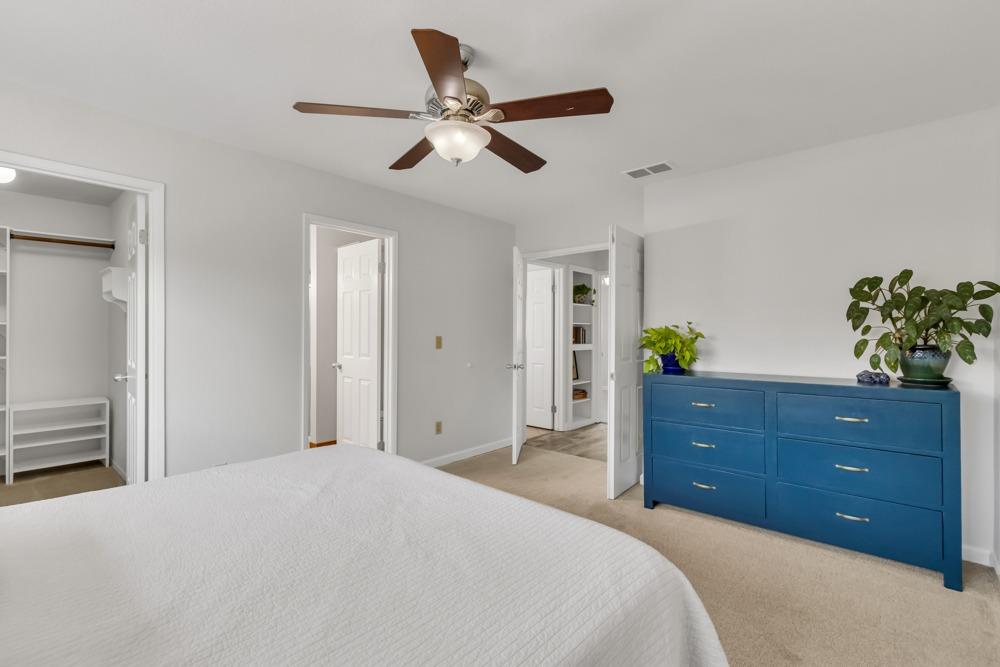 5870 Elmwood Court