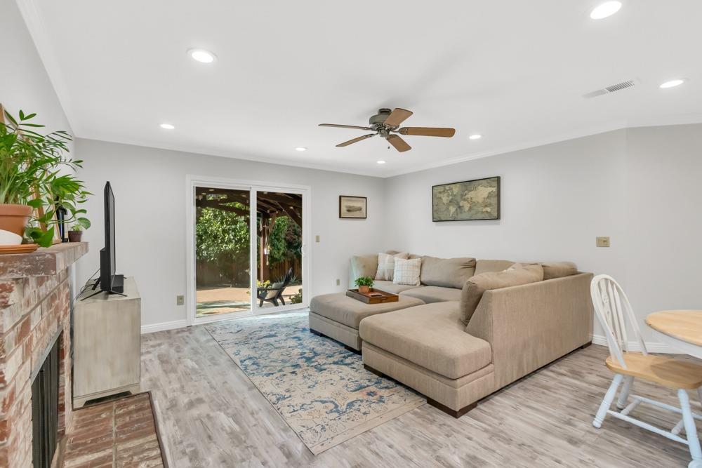 5870 Elmwood Court