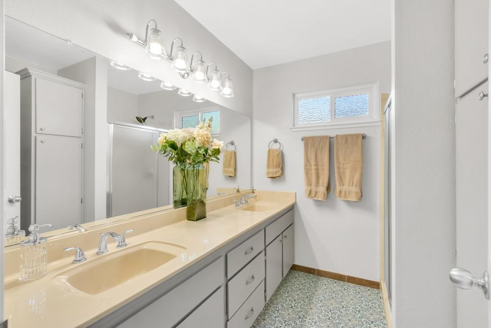 5870 Elmwood Court
