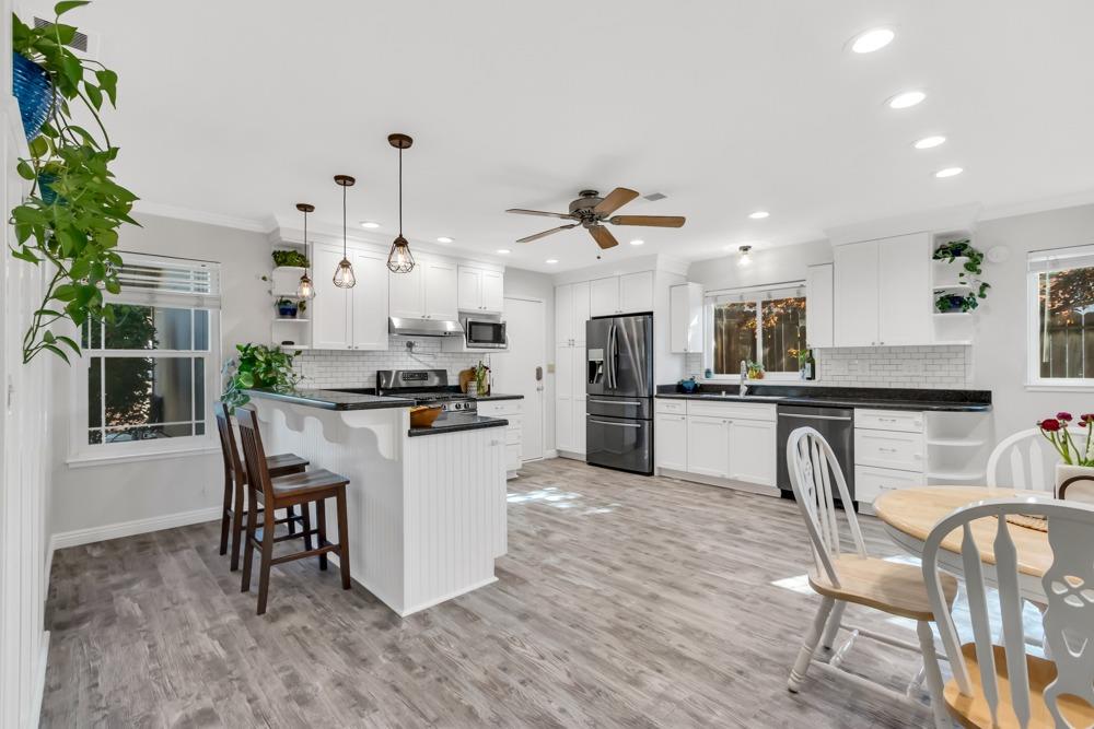 5870 Elmwood Court