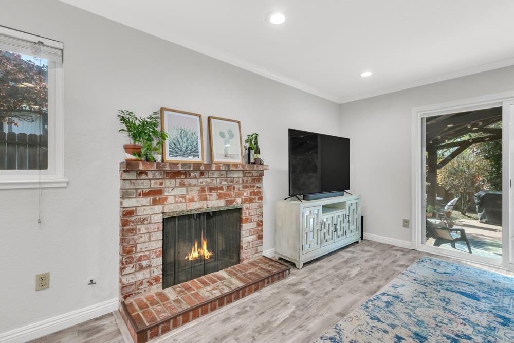 5870 Elmwood Court