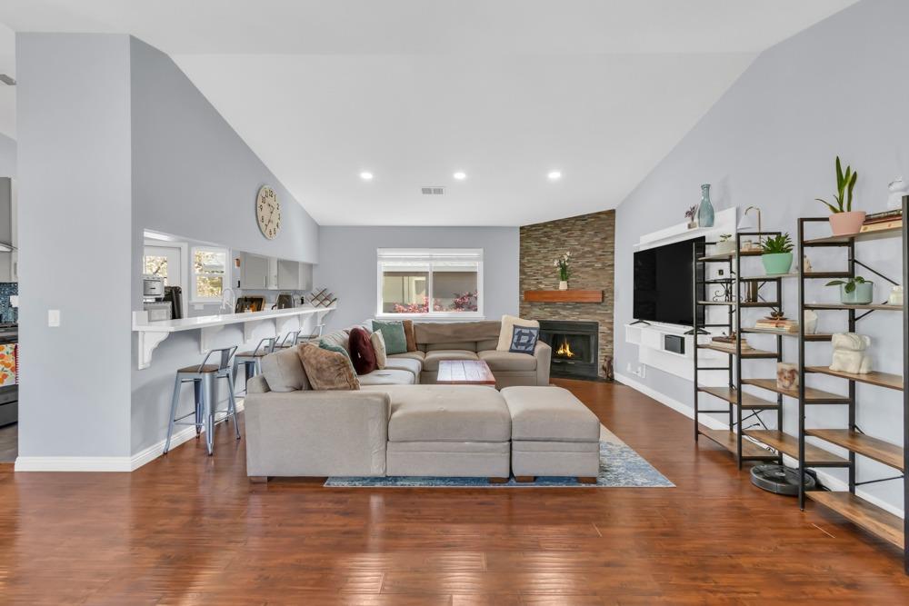 4732 Courtland Lane 53