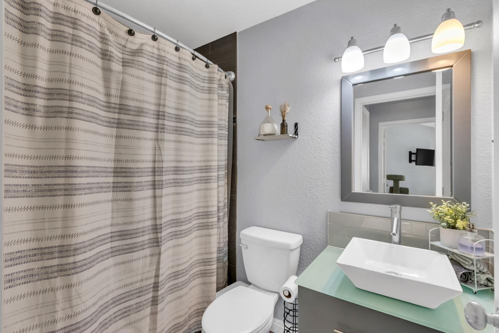 4732 Courtland Lane 53