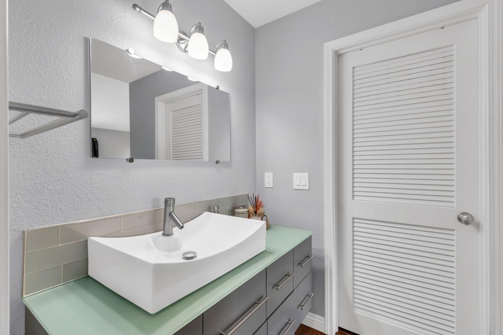 4732 Courtland Lane 53