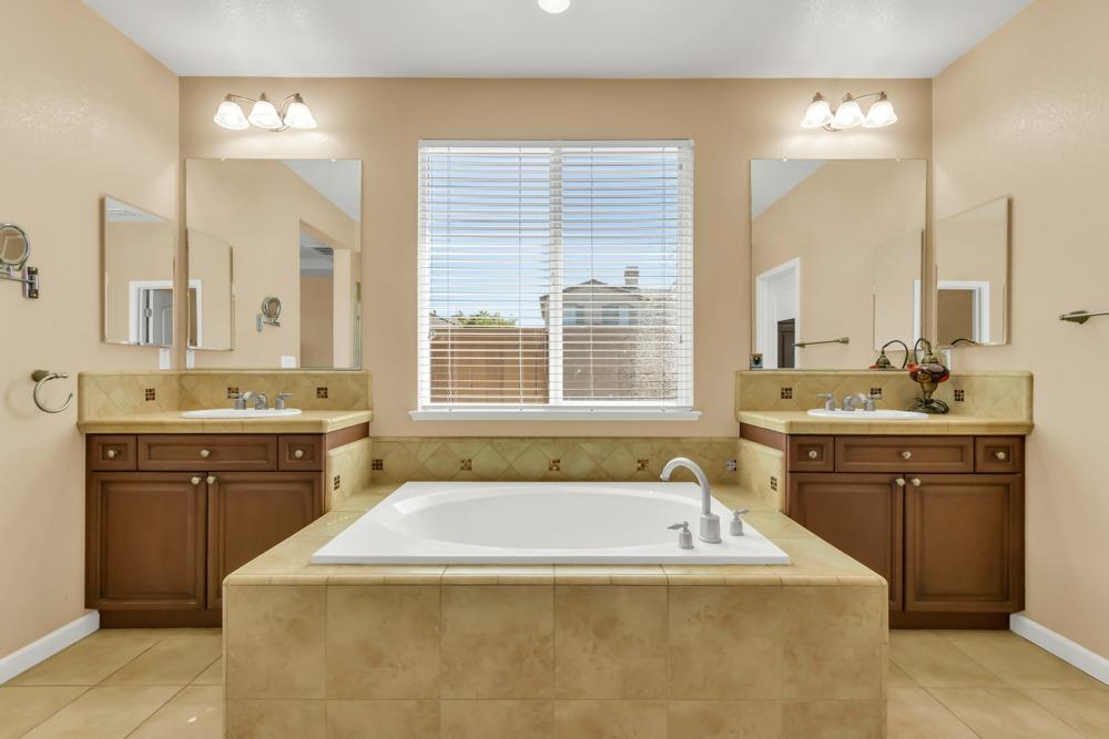 1505 El Camino Verde Drive