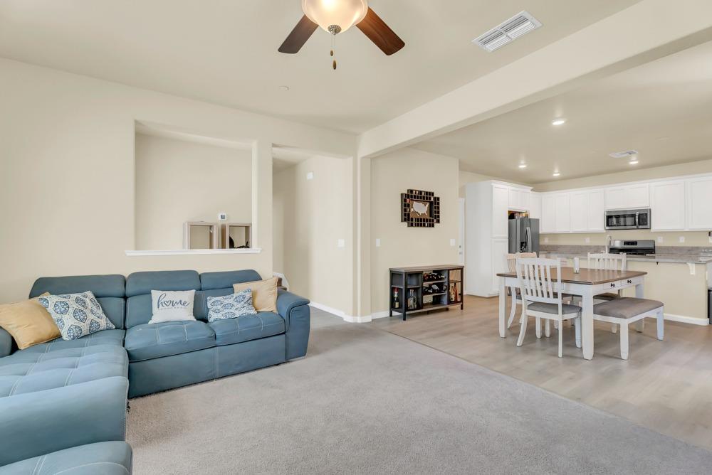 4417 Ocean Lane