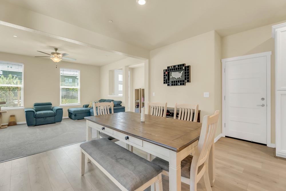 4417 Ocean Lane