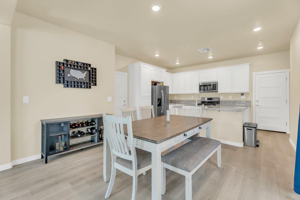 4417 Ocean Lane
