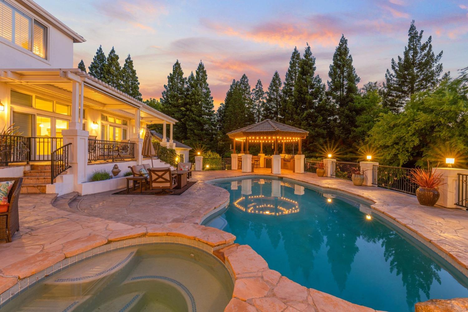 9505 Ashbourne Court