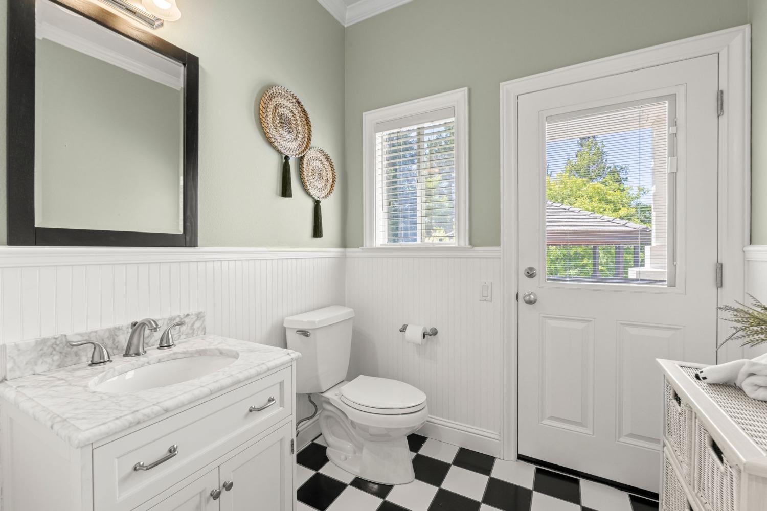 9505 Ashbourne Court