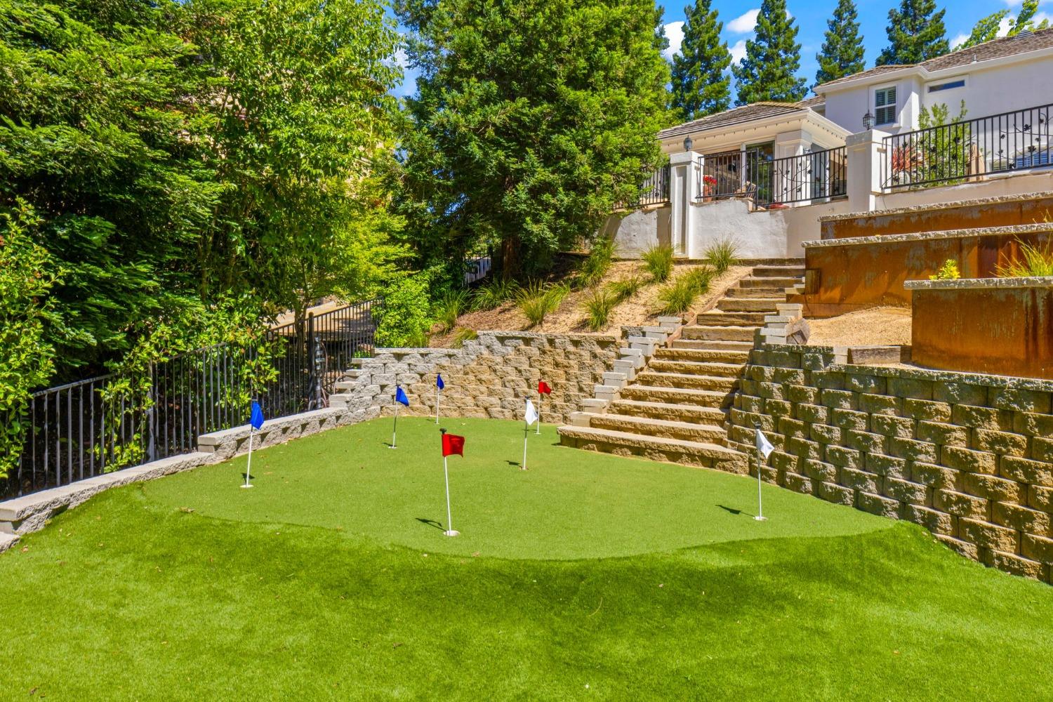 9505 Ashbourne Court