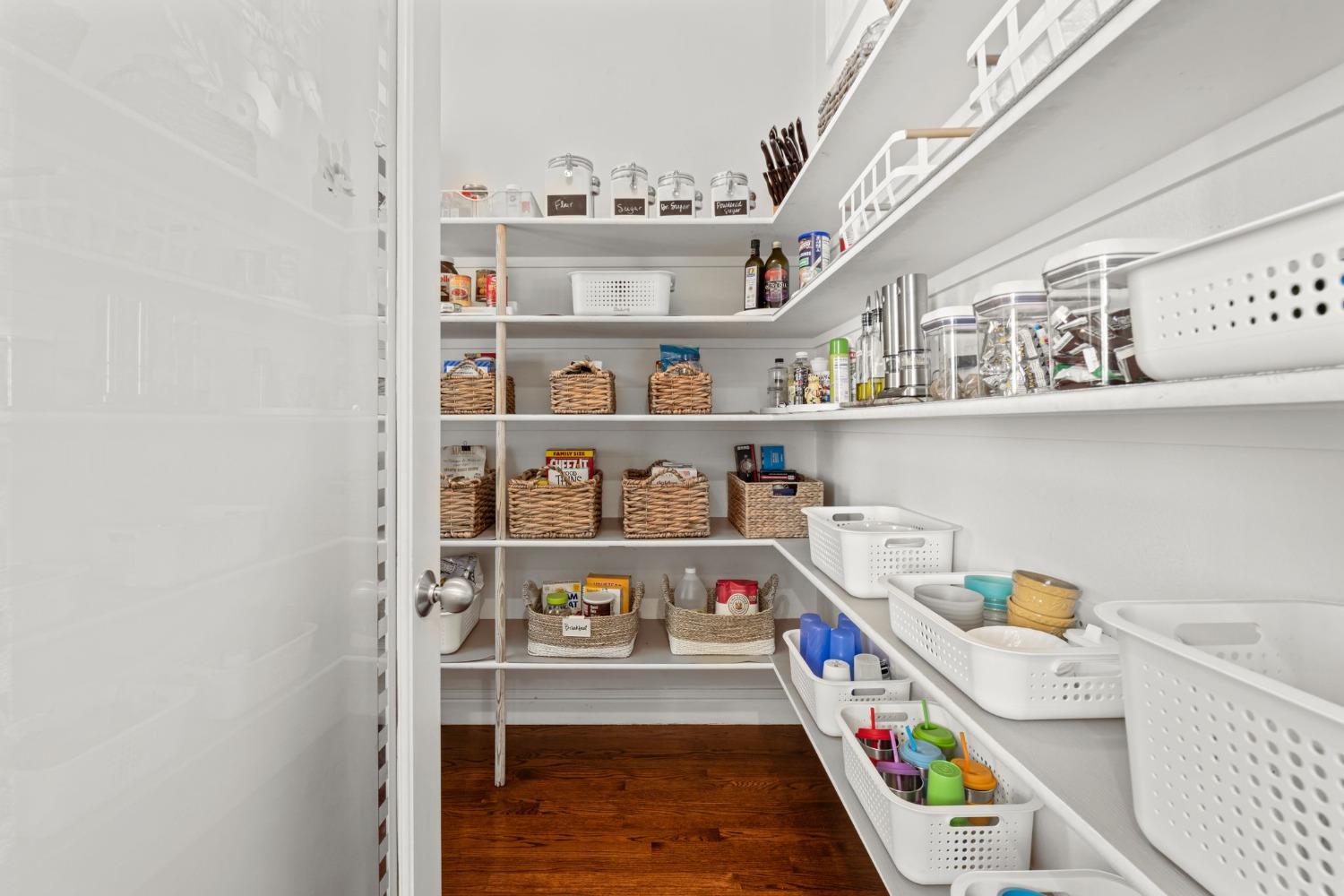 9505 Ashbourne Court