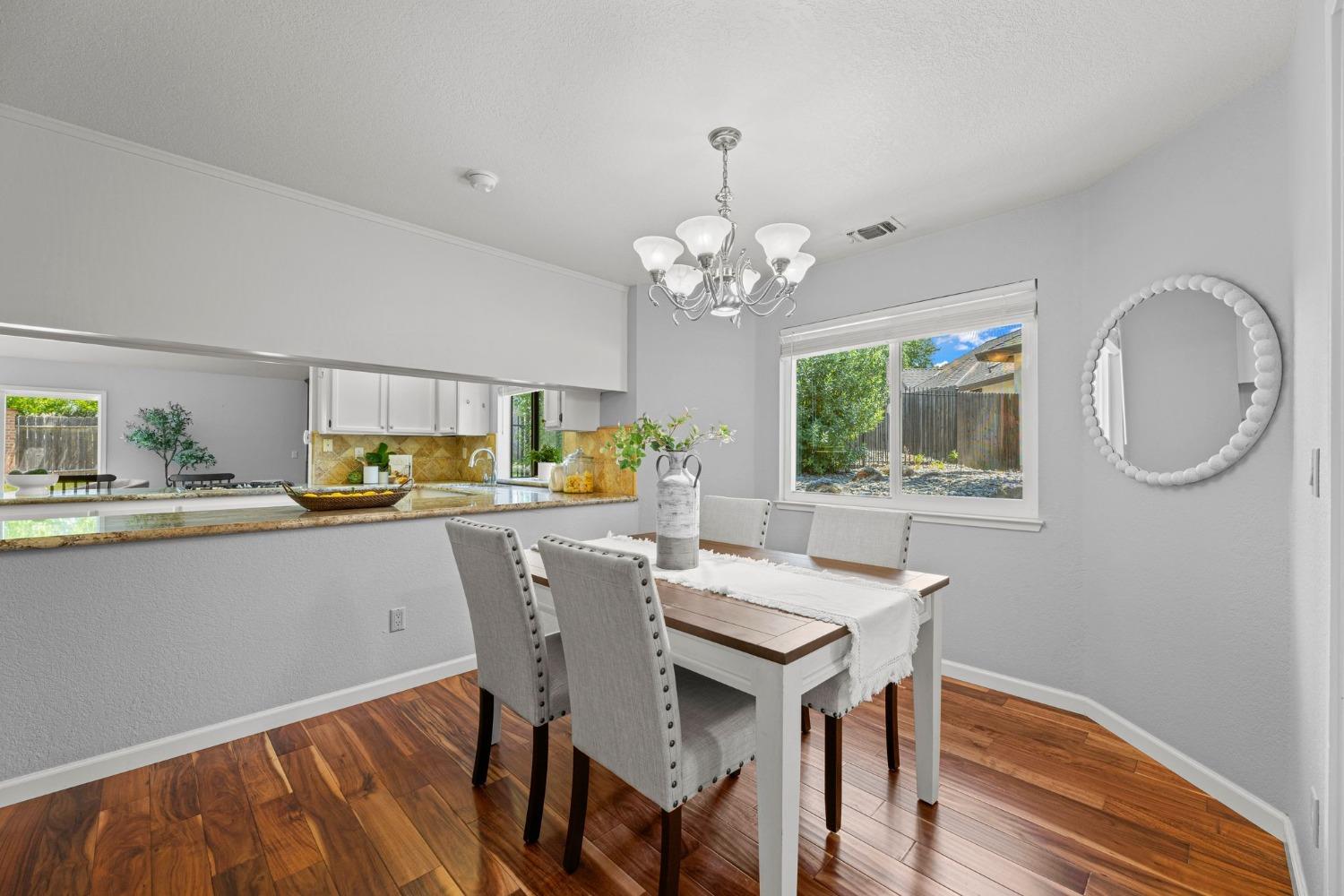 1603 Valley View Court