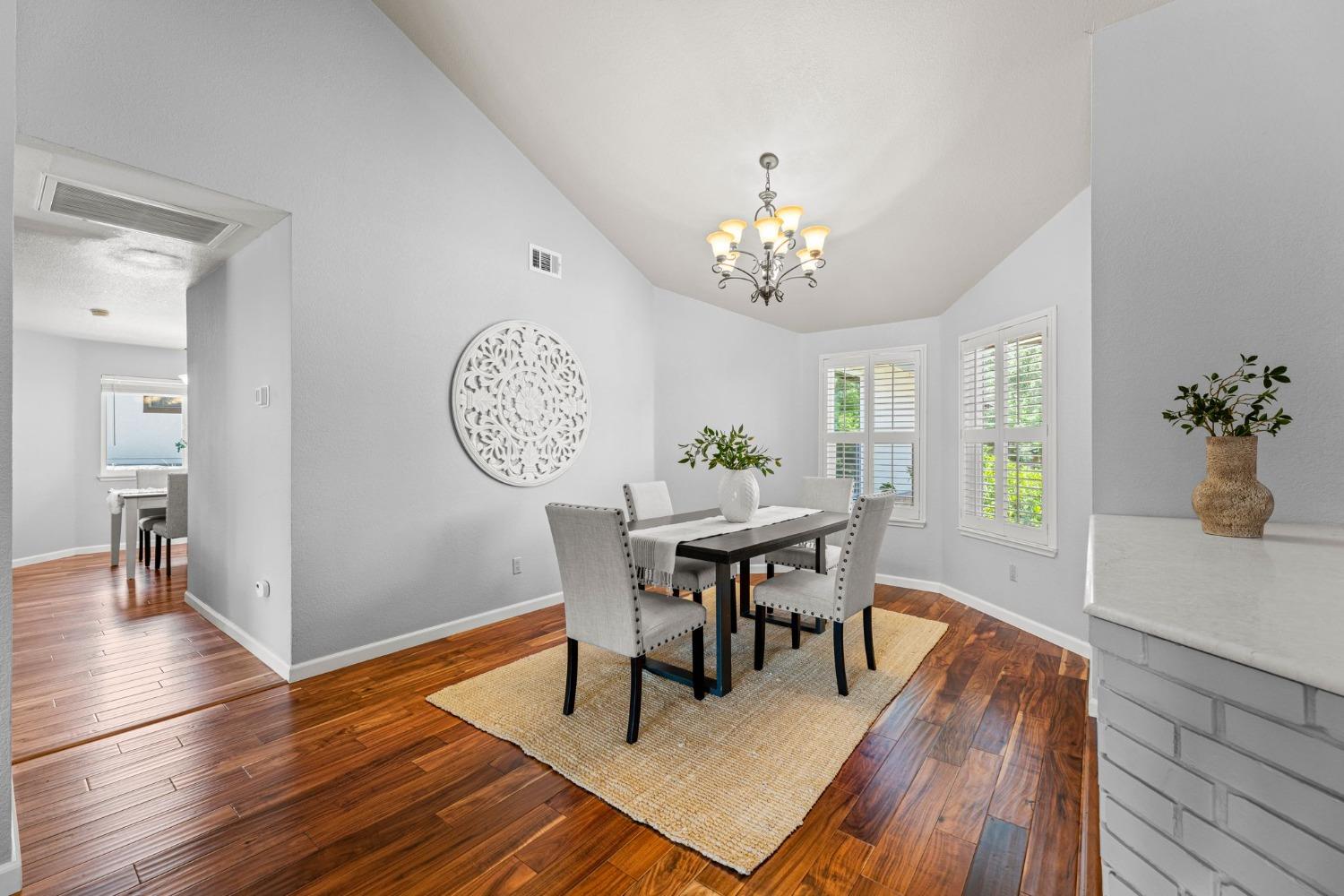 1603 Valley View Court