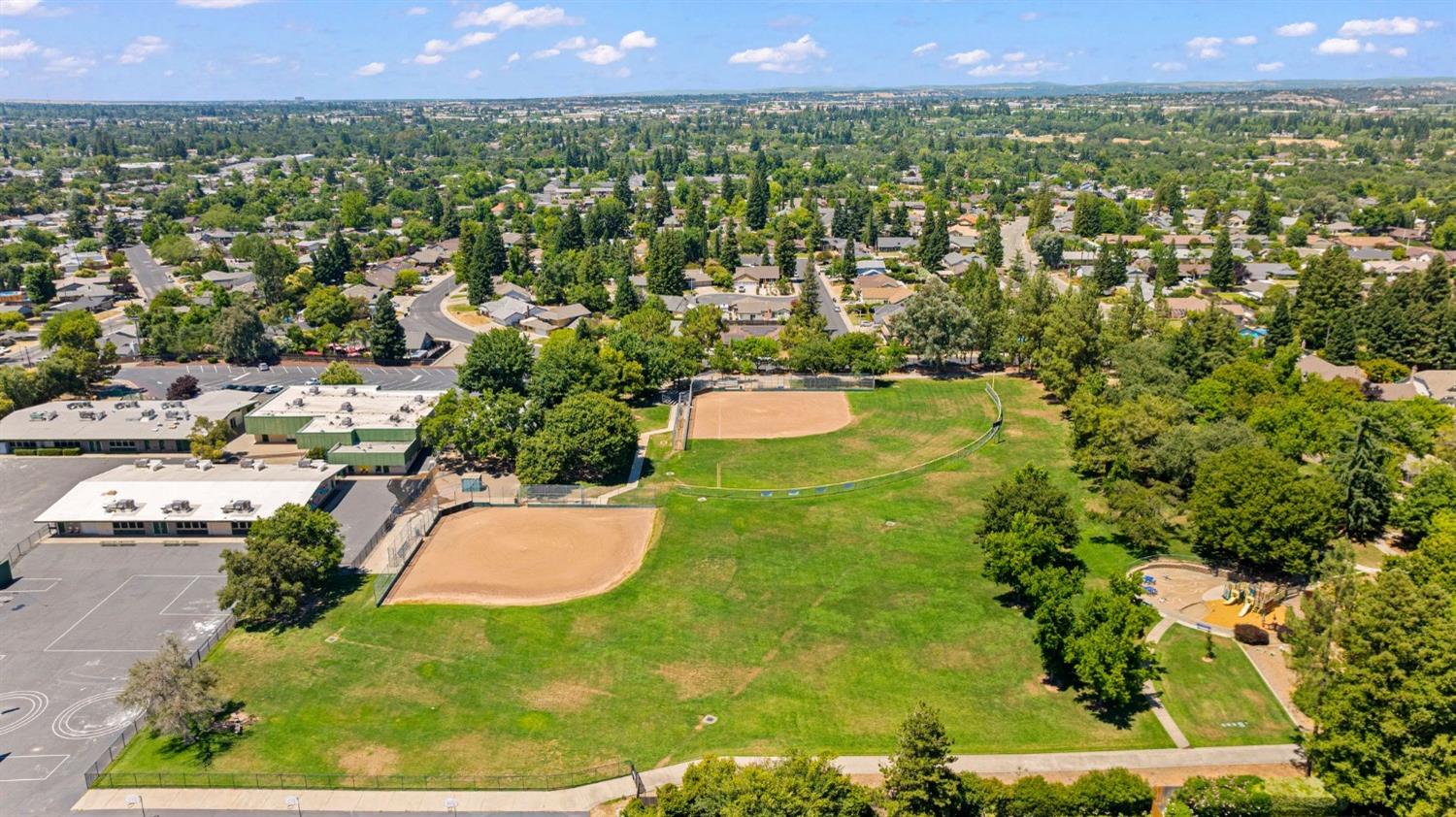 1603 Valley View Court