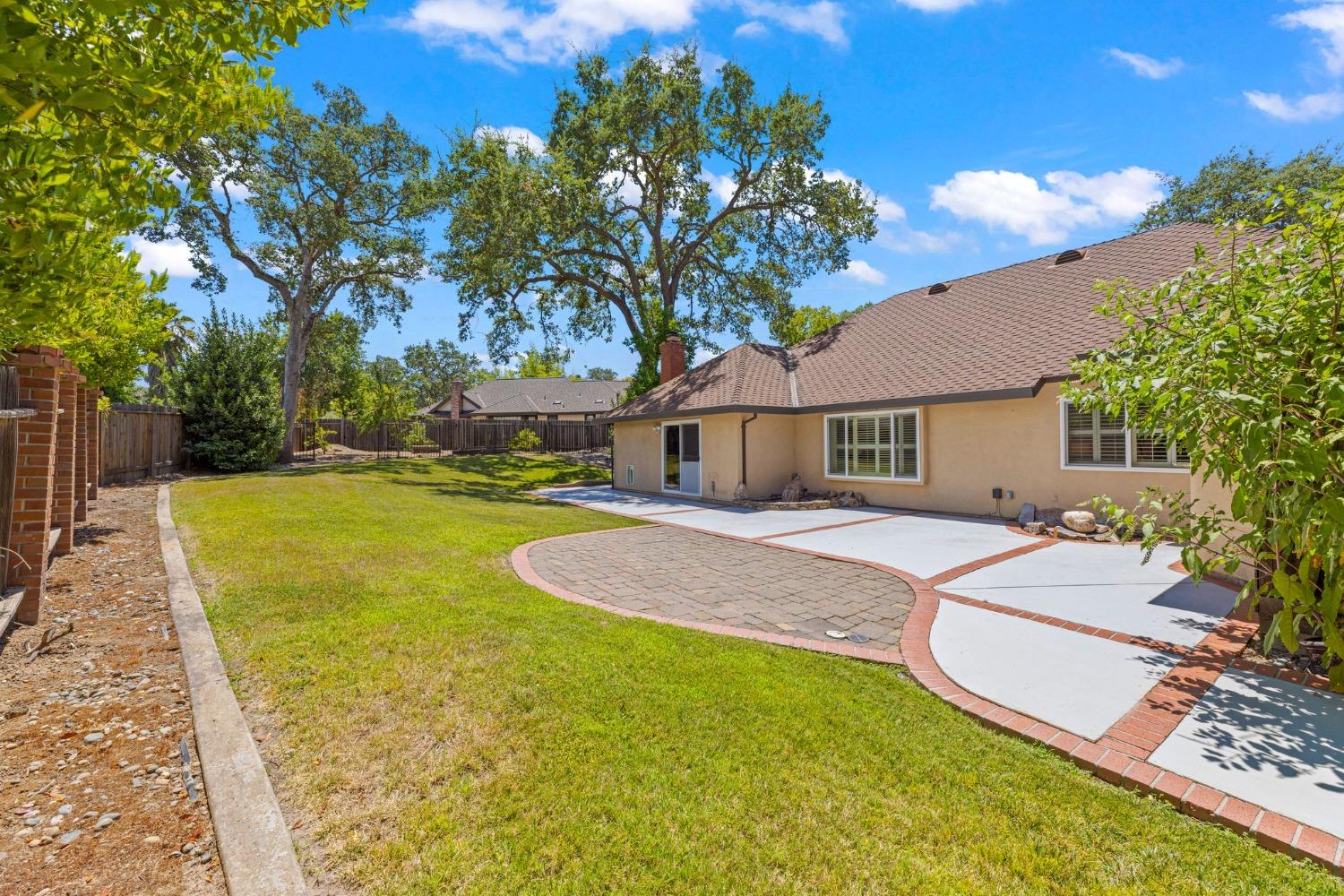 1603 Valley View Court