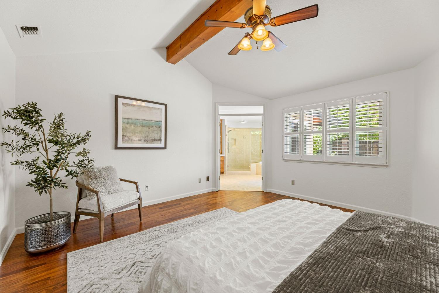 1603 Valley View Court