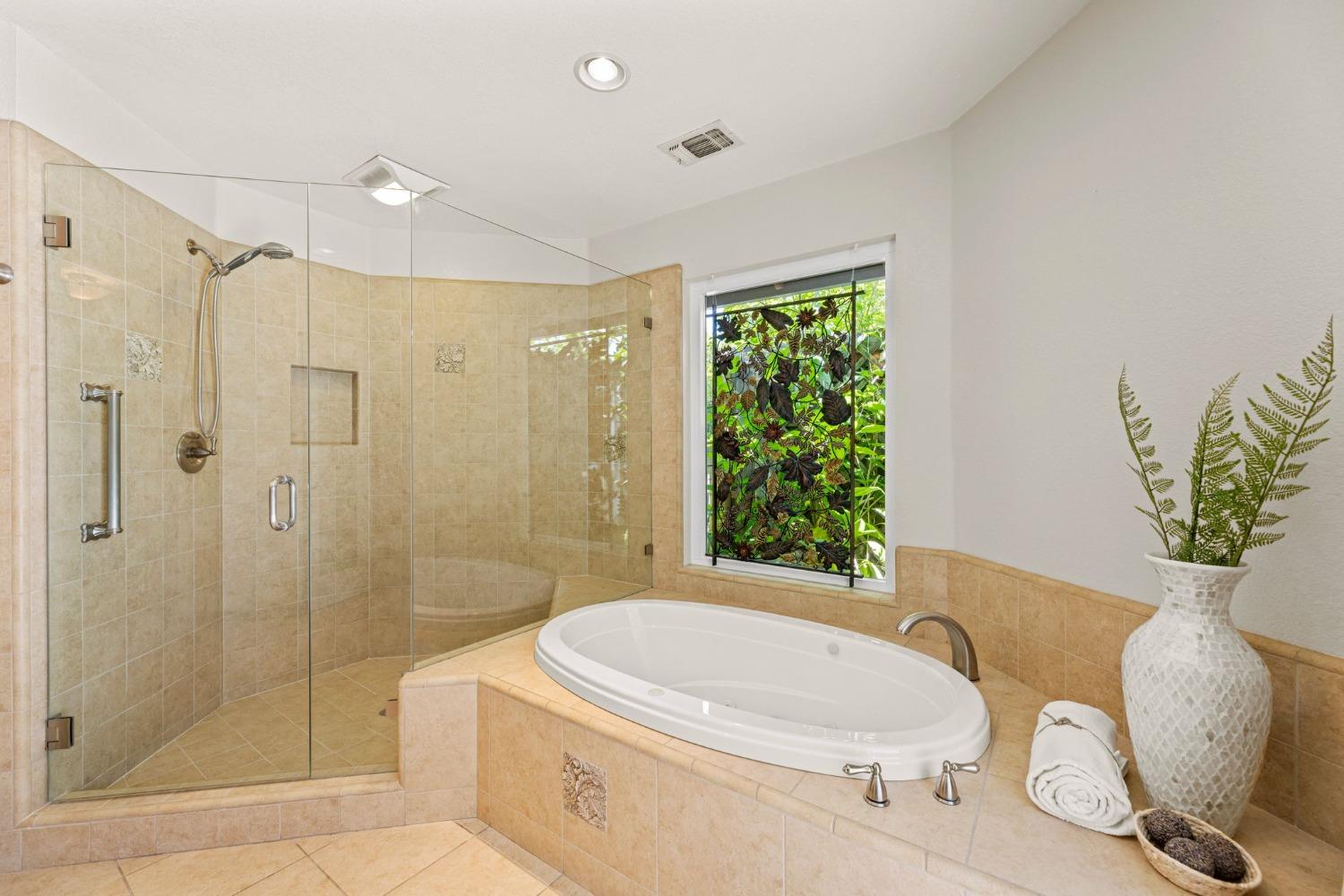 1603 Valley View Court