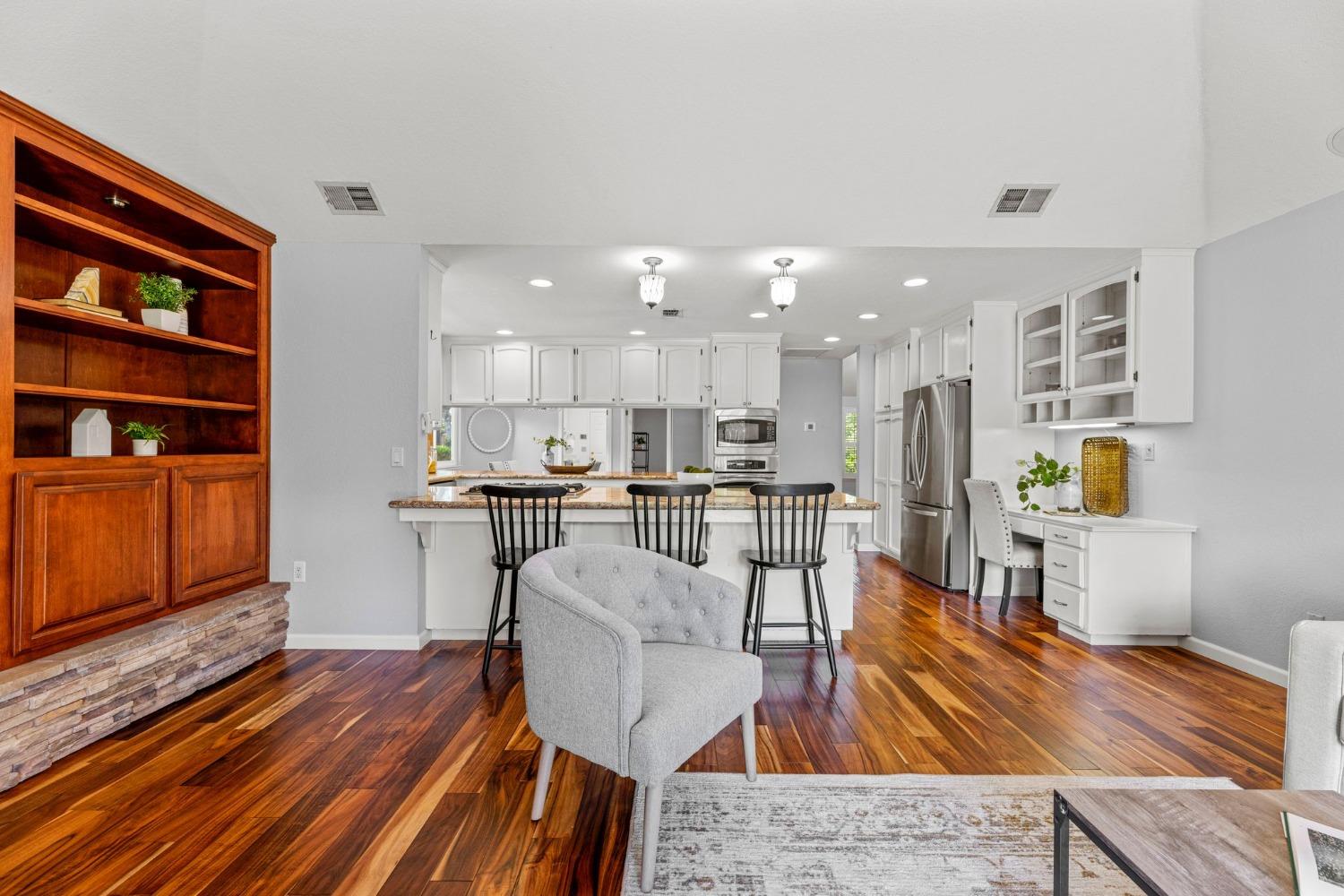 1603 Valley View Court