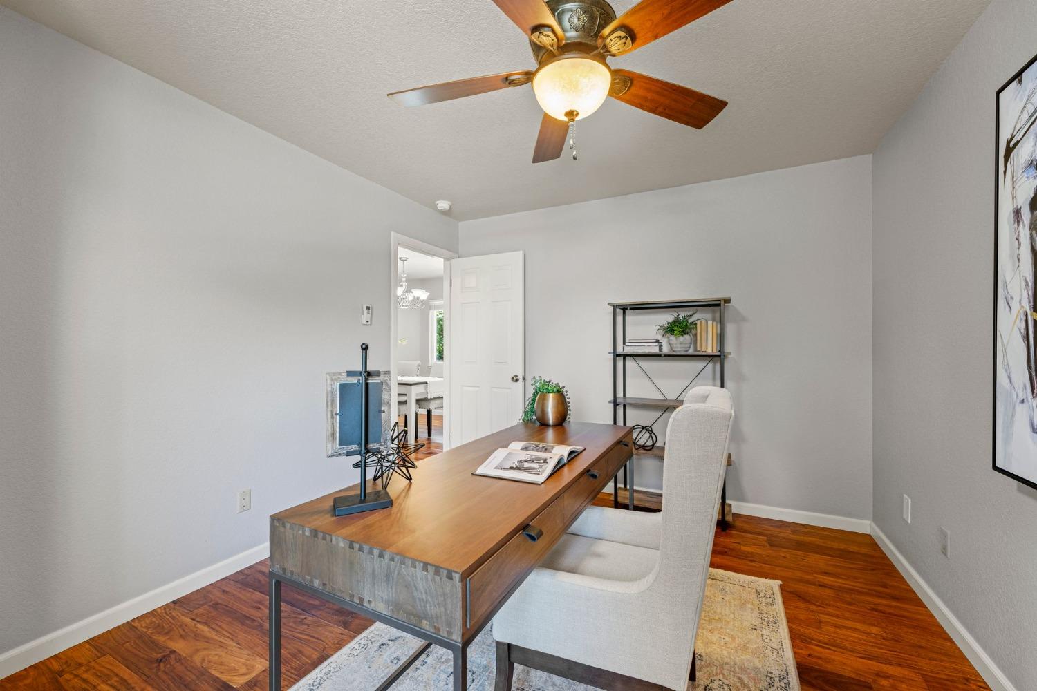 1603 Valley View Court