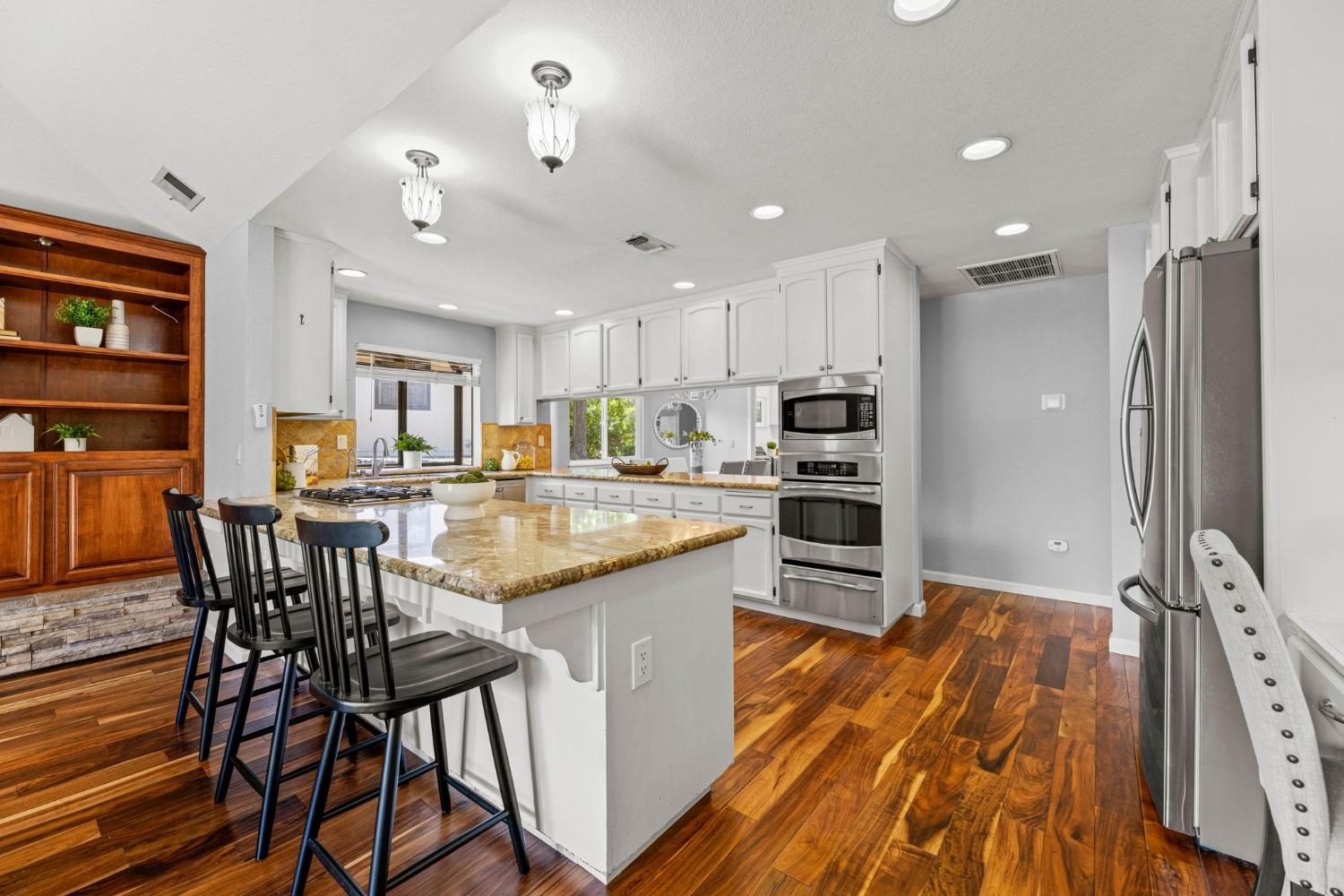 1603 Valley View Court