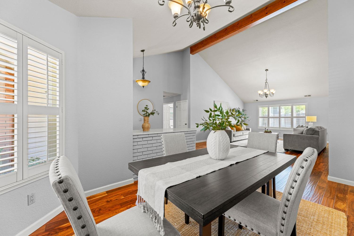 1603 Valley View Court