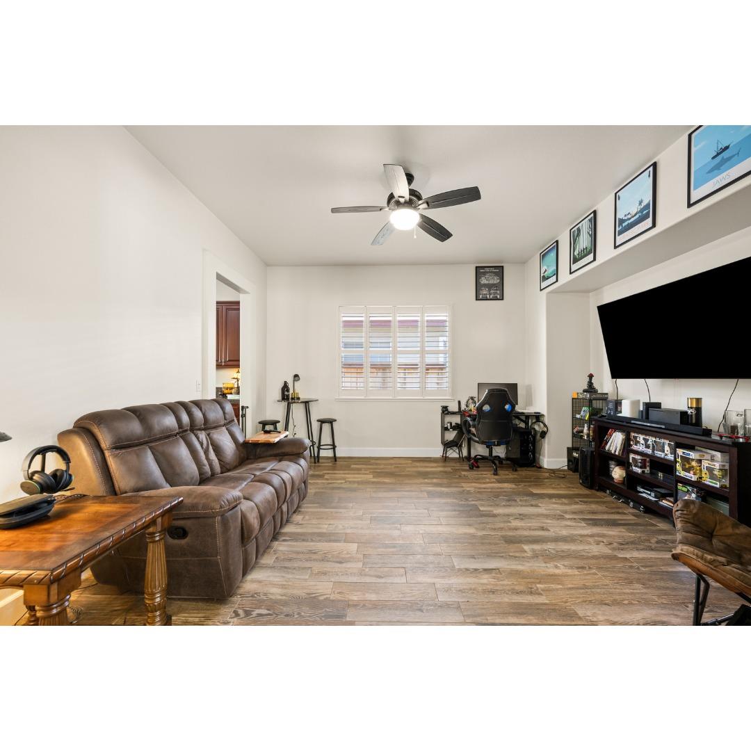 1377 Snowy Egret Street