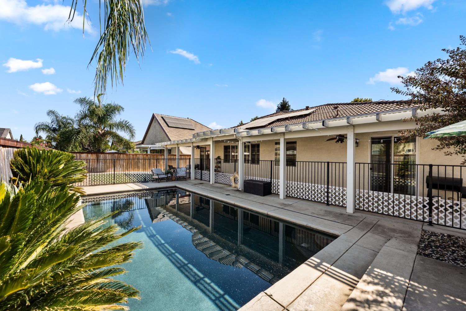 1377 Snowy Egret Street