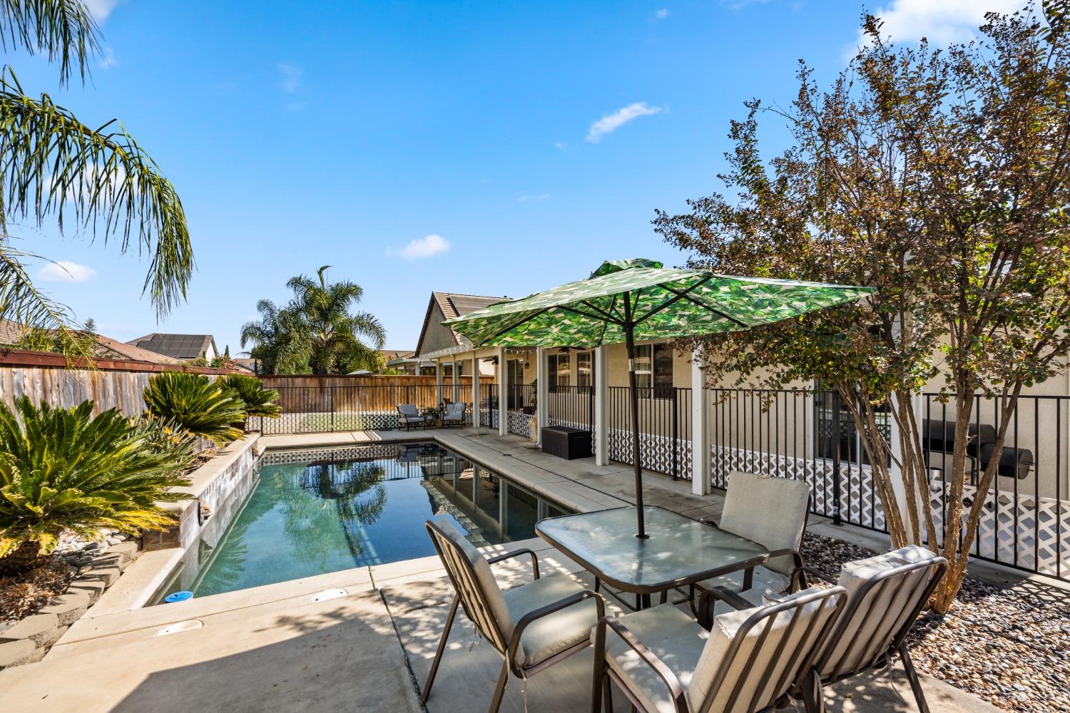 1377 Snowy Egret Street