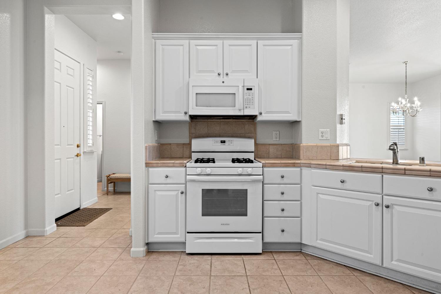 2716 Robinson Creek Lane