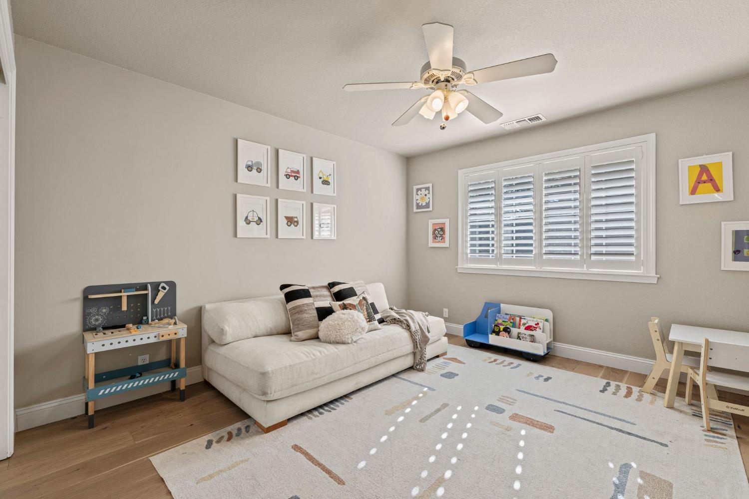 5008 Highgrove Court