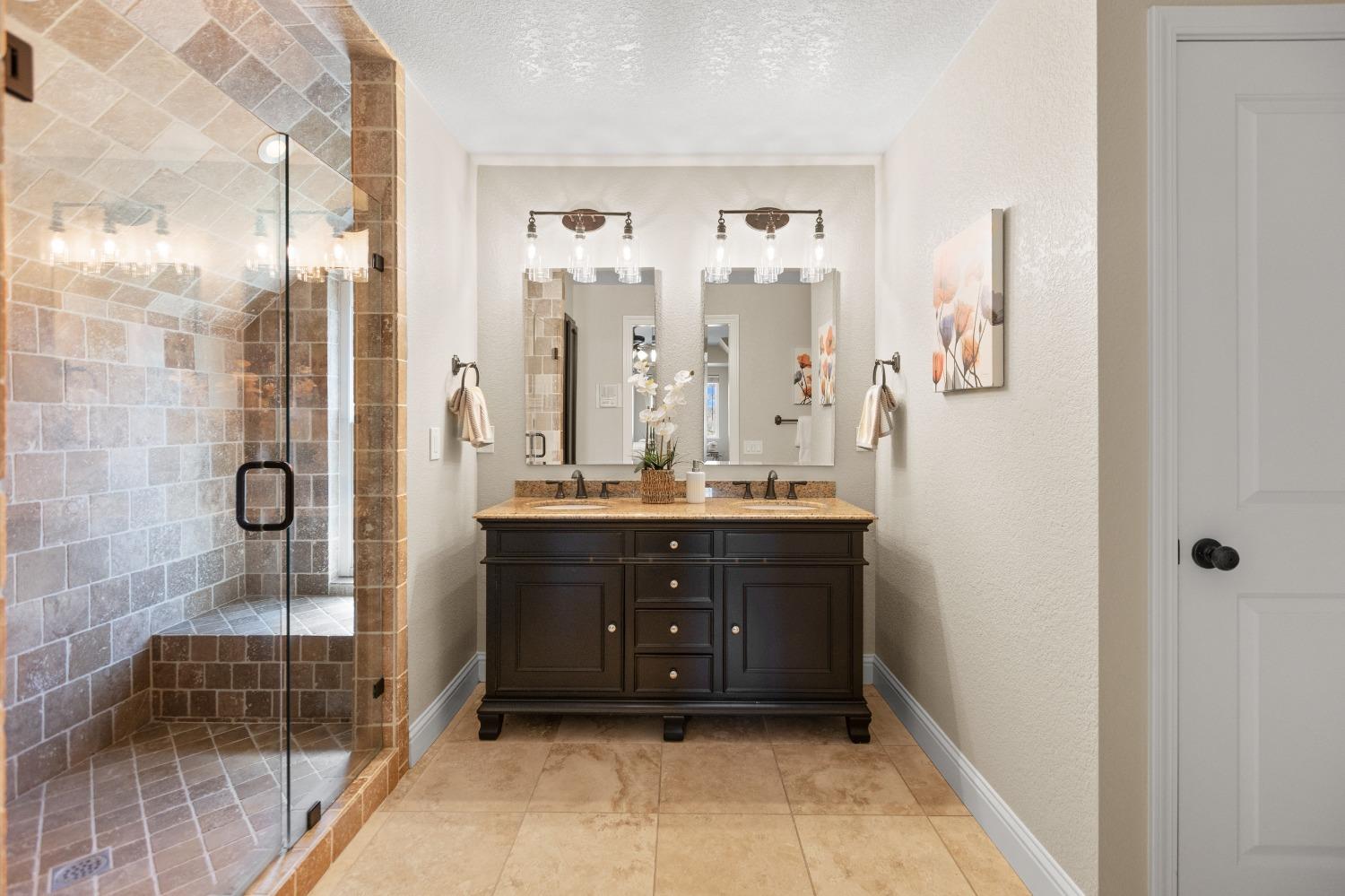 1890 Ridgeview Drive