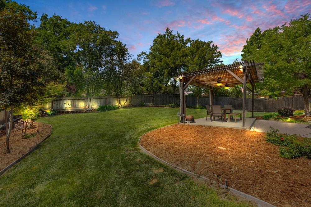 1890 Ridgeview Drive