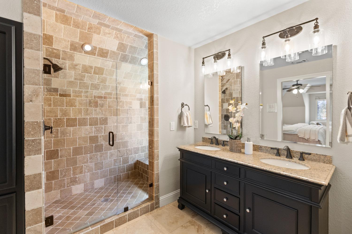 1890 Ridgeview Drive