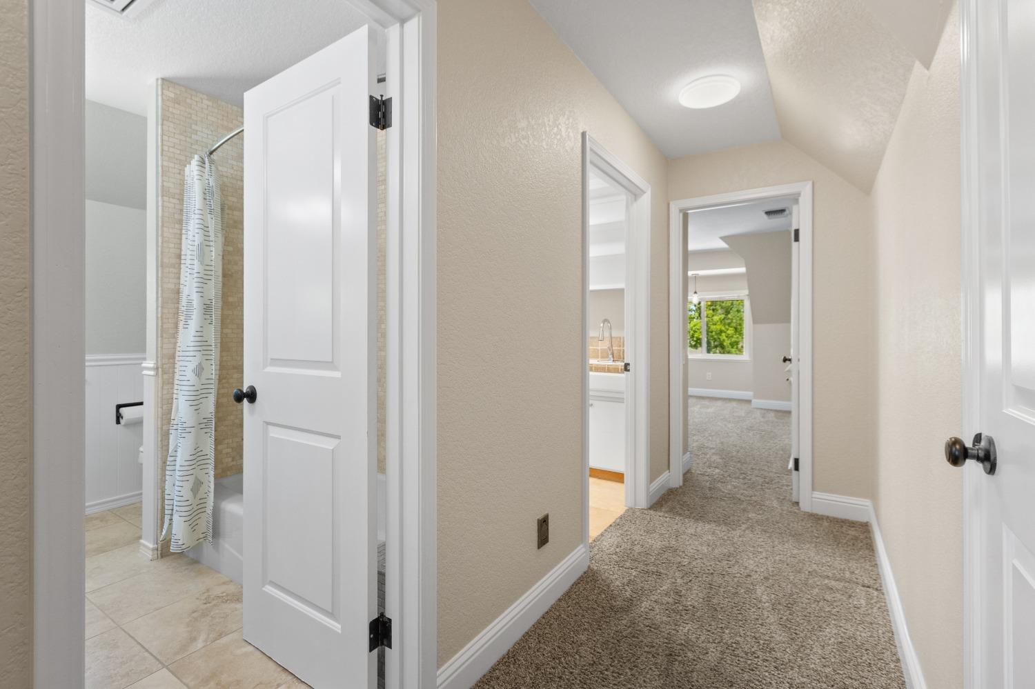 1890 Ridgeview Drive