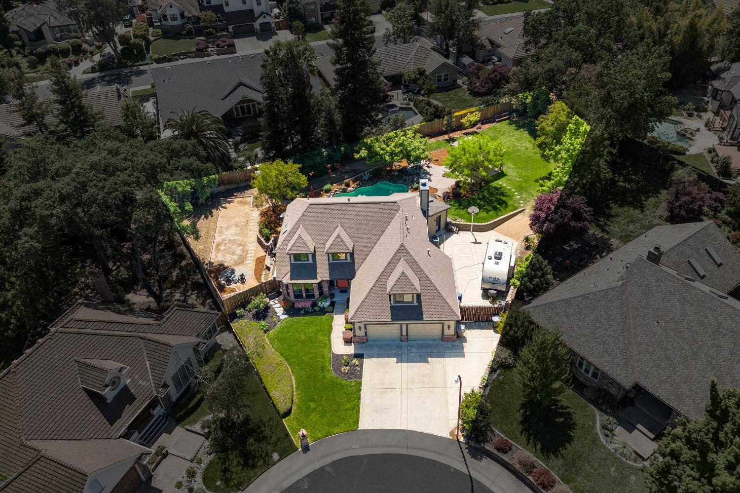 1890 Ridgeview Drive