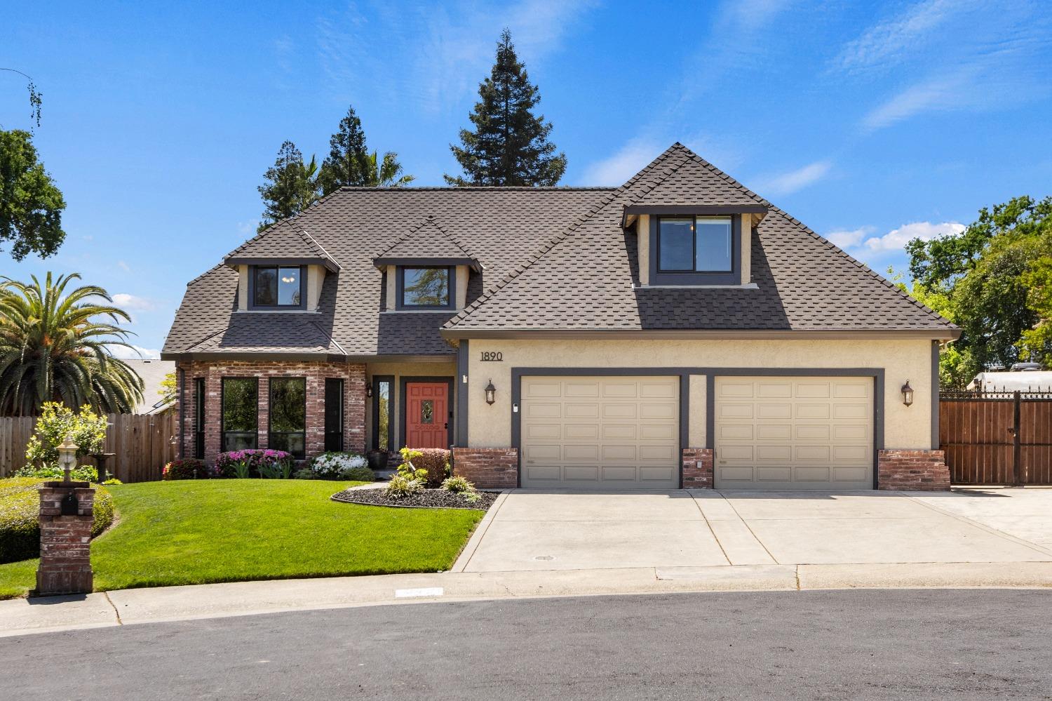 1890 Ridgeview Drive