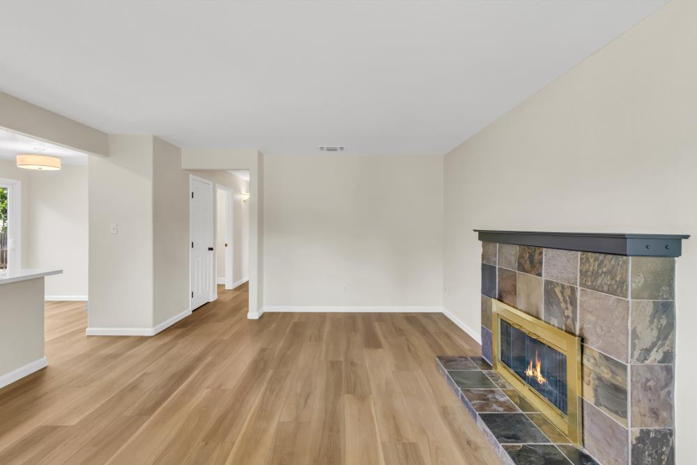 3556 Day Avenue