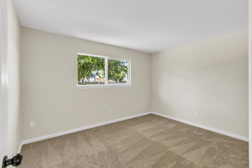 3556 Day Avenue