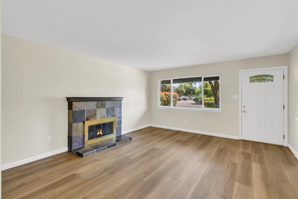 3556 Day Avenue