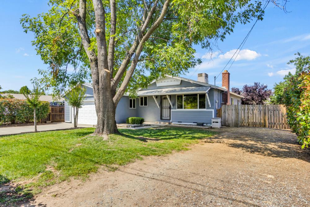 3556 Day Avenue
