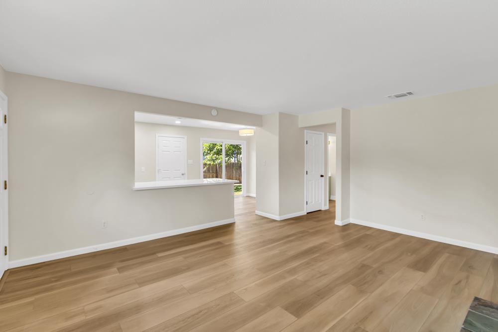 3556 Day Avenue