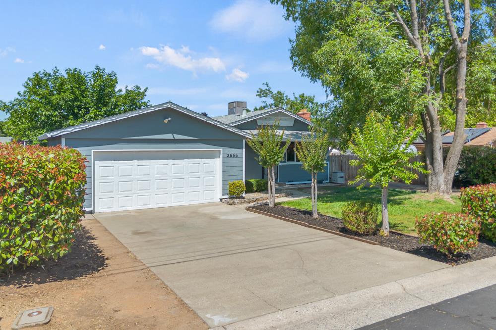 3556 Day Avenue