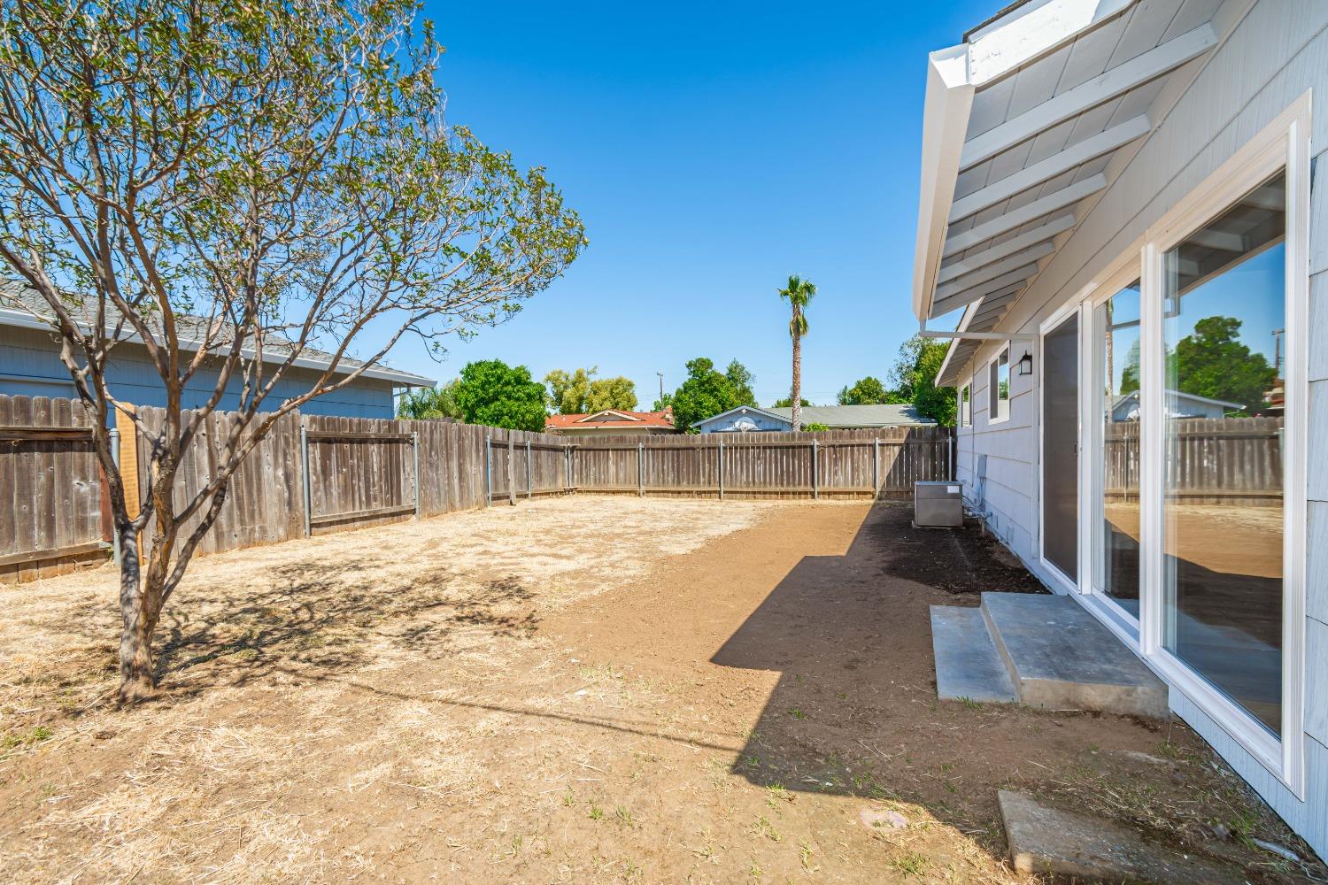 5039 Dingman Circle