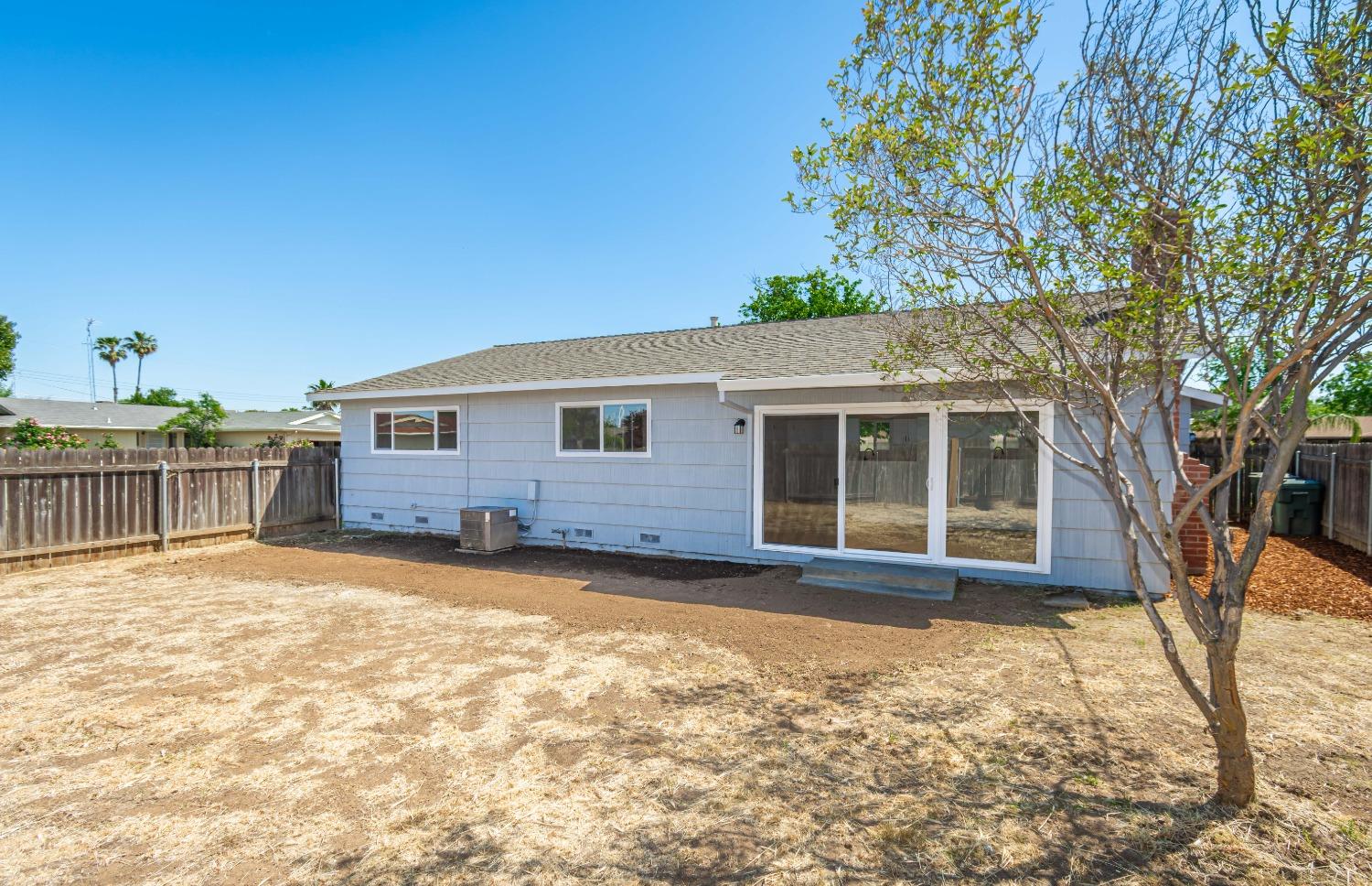 5039 Dingman Circle