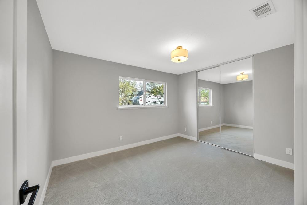 7652 Leineke Lane