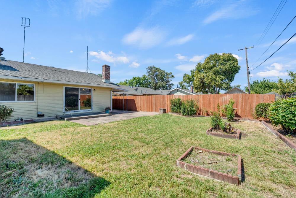 3709 Milton Way