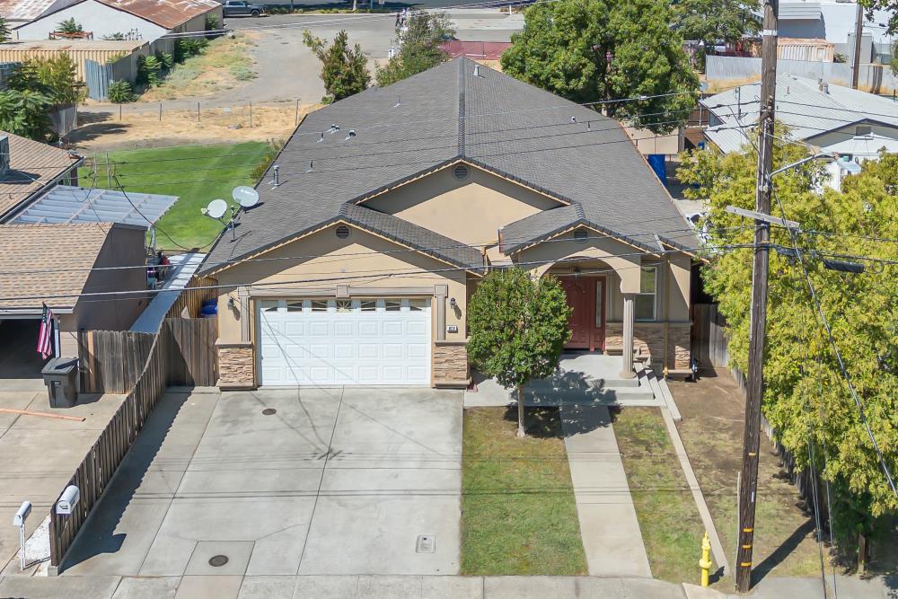 829 Shearer Street